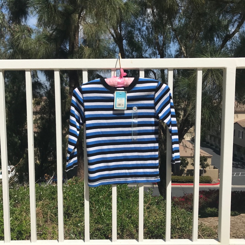 🆕KIDS stripe top, NWT.